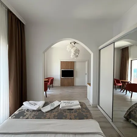 Small Hotel 4*