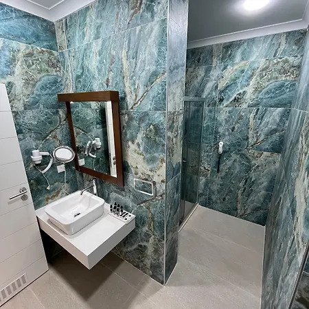 Small Hotel 4*