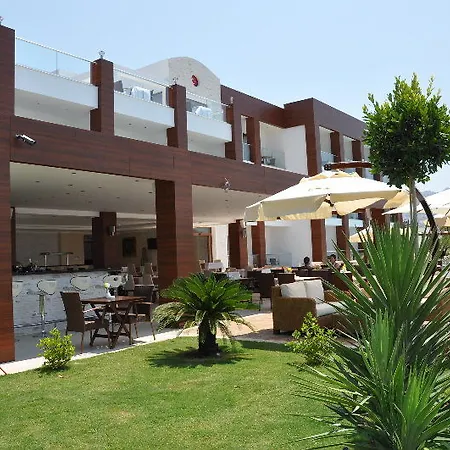 Hotel Small