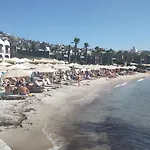 Small Отель 4*